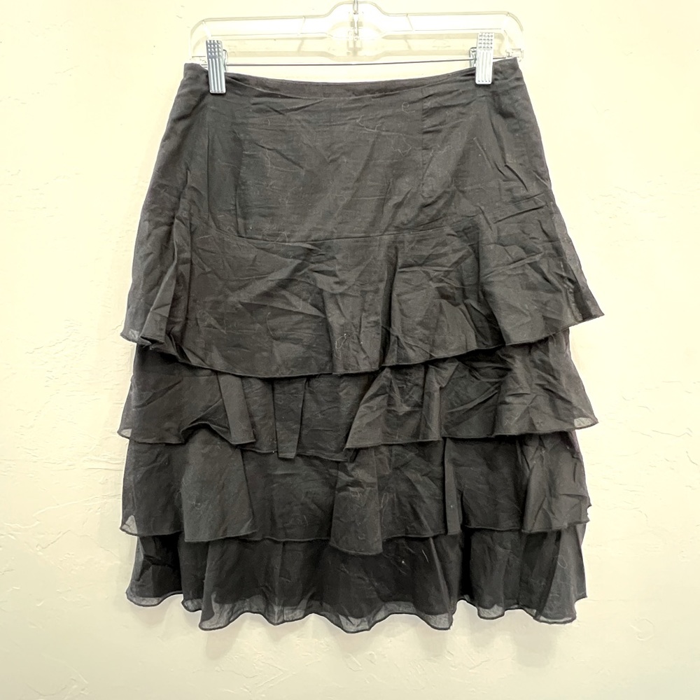 Harold’s Black Ruffle Tiered Skirt size 4 NWOT